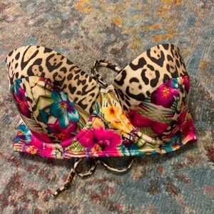 Victoria’s Secret Bikini Top